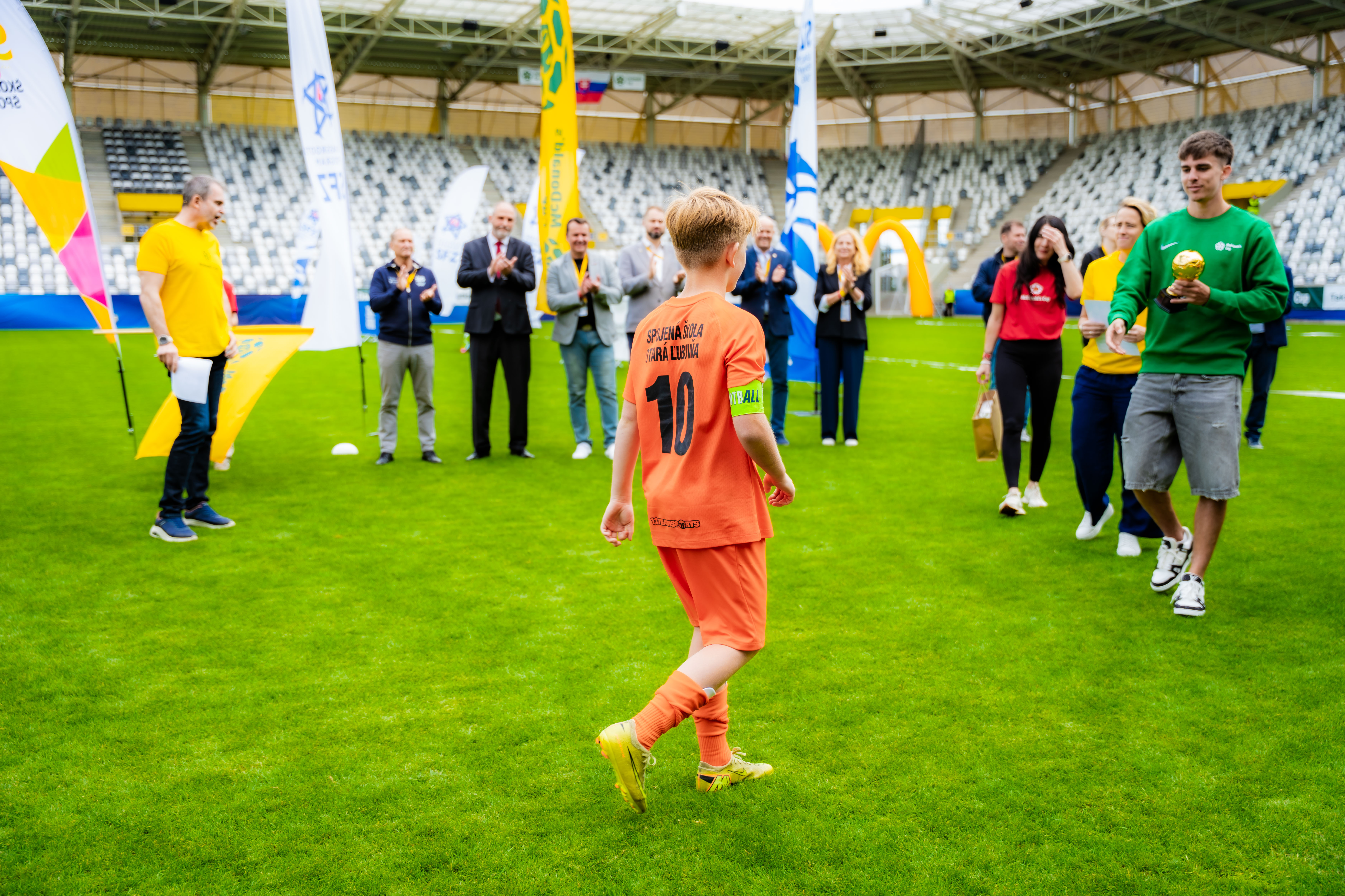 McDonalds Cup - Majstrovstva Slovenska vo futbale najmladsich ziakov a ziacok-1-80